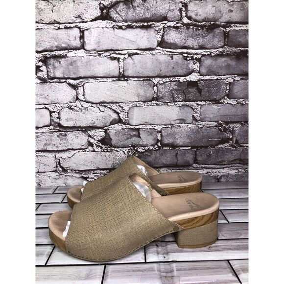 Dansko Maci Taupe Textured Beige Tan Leather Heel Sandals Women Sz 40EU/9.5M US - Picture 10 of 16
